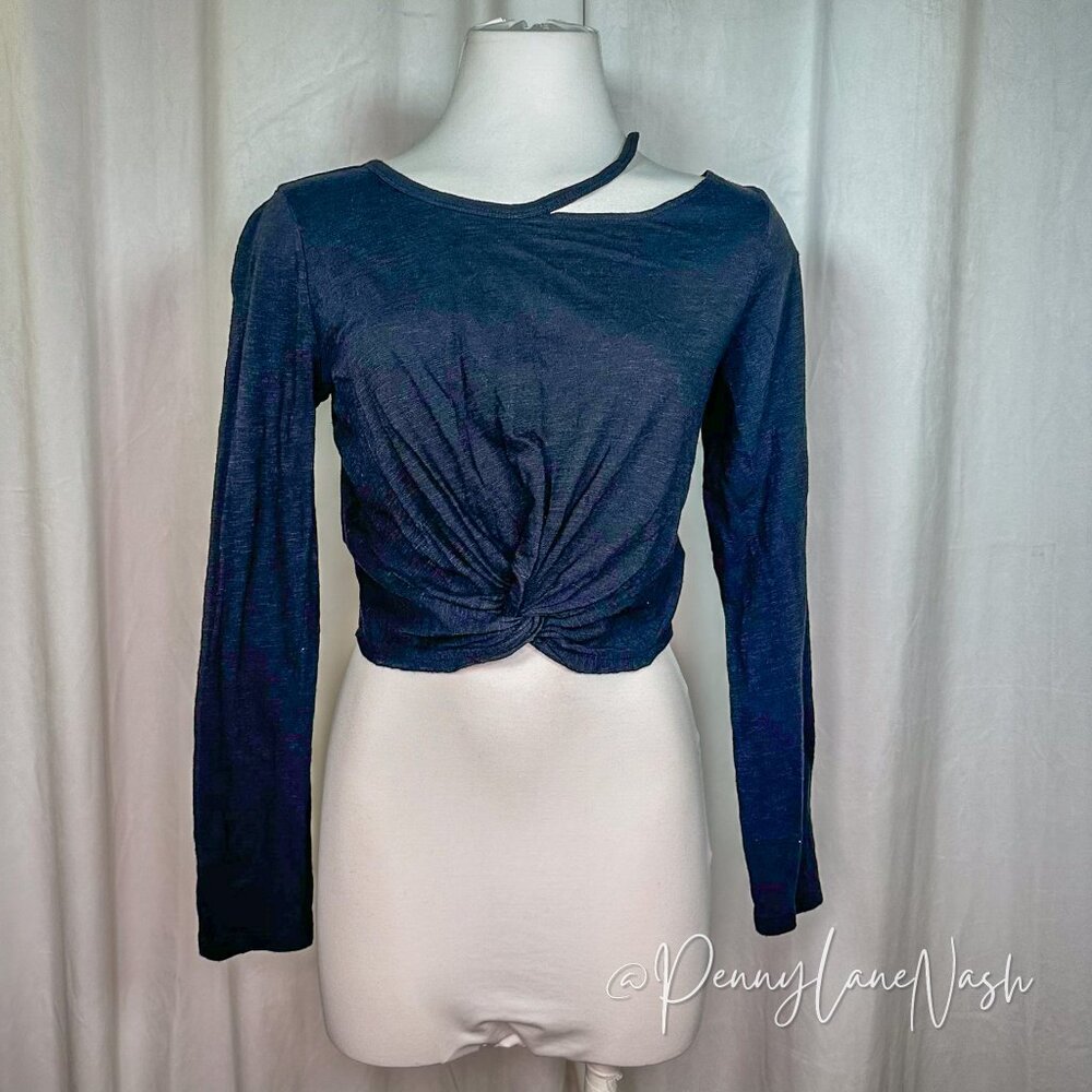 Express One Eleven Twist Hem Long Sleeve Crop Top Black